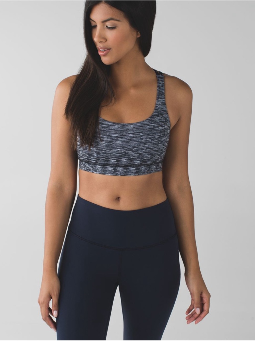 Lululemon Energy Bra in the Dramatic Static Black/White Size 6